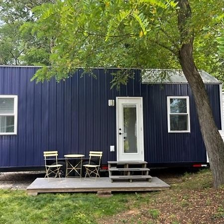 The Tiny Getaway Home Elizabethtown Exterior foto